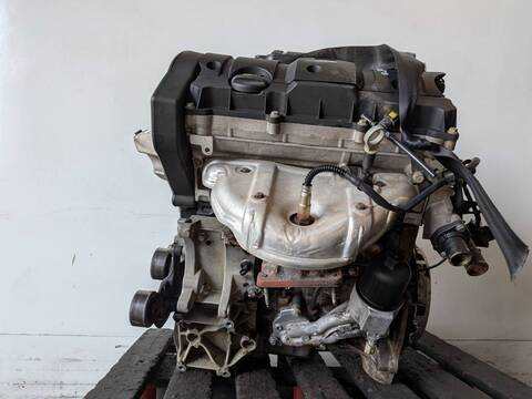Foto 2ª: Motor Completo Peugeot 307 NFU (2001)