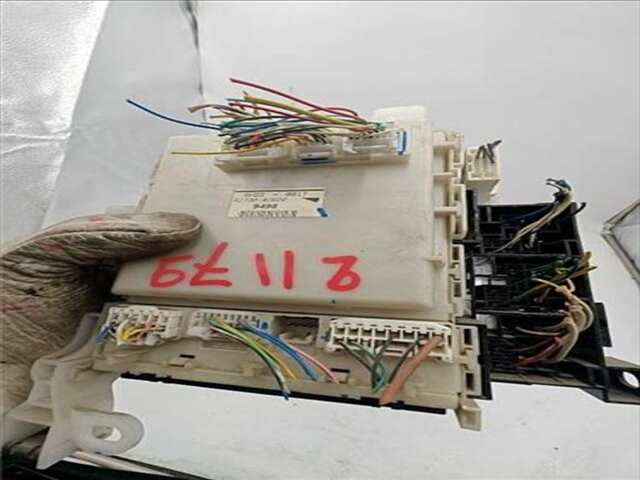 Foto 2ª: Caja Reles Fusibles Toyota Rav4 2.2 EXECUTIVE [2.2 LTR. - 130 KW D-CAT] [2AD]