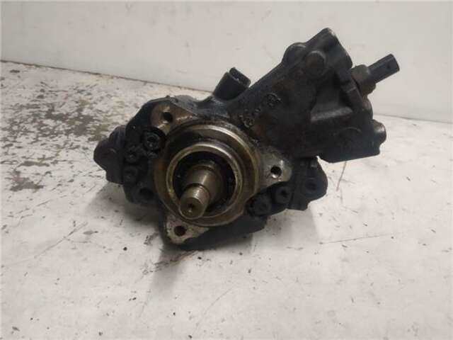 Foto 2ª: Bomba Inyeccion Kia Carnival 2.9 CRDI (185 CV) [J3]