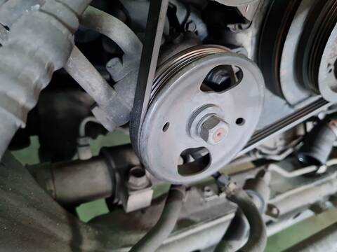 Bomba de Direccion Nissan Pathfinder 2.5 DCI SE 190CV 140KW