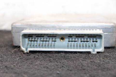 Foto 3ª: Centralita Motor ECU Ford Focus AMBIENTE 101CV 74KW (1998)