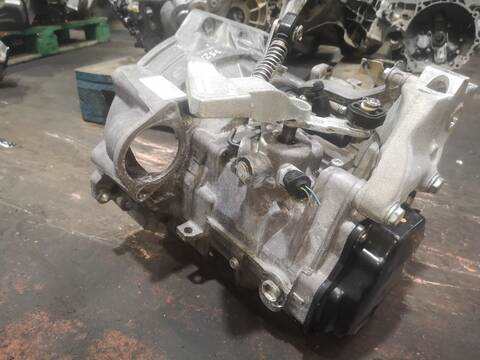 Foto 2ª: Caja Cambios Volkswagen Golf BKC (2006)