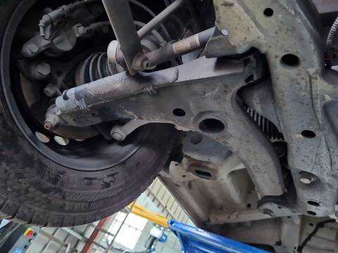 Brazo Suspension Delantero Derecho Volkswagen Crafter 2.0 TDI 140CV 103KW FURGONETA