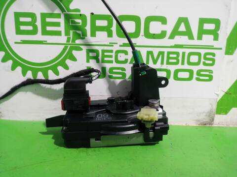 Foto 3ª: Cerradura Puerta Trasera Derecha Opel Zafira COSMO 120CV 88KW [Z19DT] (2007)