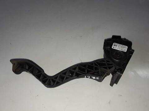 Foto 3ª: Pedal Acelerador Peugeot 207 CONFORT 1.4 HDI FAP 68CV (2006)
