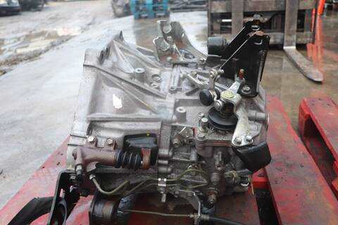 Foto 3ª: Caja Cambios Toyota Avensis N47C20A (2015)