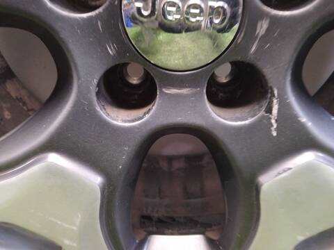 Foto 3ª: LLanta Chapa Jeep Compass 1.4 MULTIAIR 4X4 170CV 125KW [552 63 623] (2018)