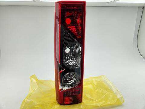 Piloto Trasero Izquierdo Citroen Jumpy HDI 140 29 L2H1 FURGON 140CV 103KW