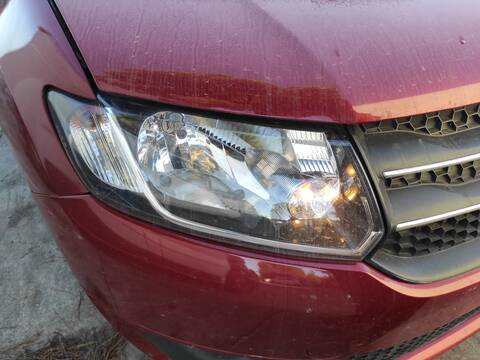 Faro Derecho Dacia Sandero D4F732