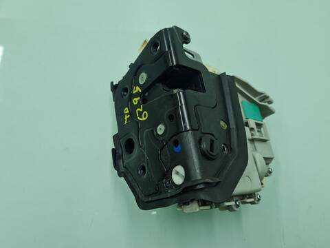 Cerradura Puerta Trasera Derecha Audi A3 AMBIENTE 150CV 110KW