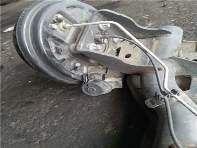 Foto 3ª: Puente Trasero Dacia Sandero 1.0 STEPWAY COMFORT [1.0 LTR. - 67 KW TCE CAT] [H4D 470]