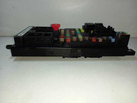 Foto 2ª: Caja Reles Fusibles Land Rover Range 204DTD (2018)