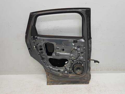 Foto 3ª: Puerta Trasera Izquierda Renault Arkana TECHNO 113CV 83KW