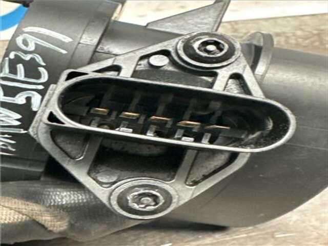 Foto 2ª: Caudalimetro Bmw Serie 5 518 3.0 530D [3.0 LTR. - 135 KW 24V TURBODIESEL CAT] [M57 D30 (30 6 D1)]