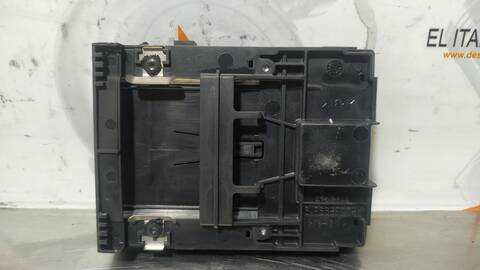 Foto 4ª: Antirrobo Renault Megane EMOTION BERLINA 110CV 81KW III BERLINA 5 P [K4M R8] (2011)