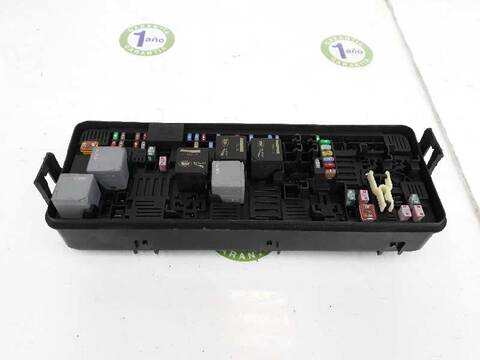 Foto 2ª: Caja Reles Fusibles Land Rover Range 4.4 SDI 340CV [448DT] (2013)