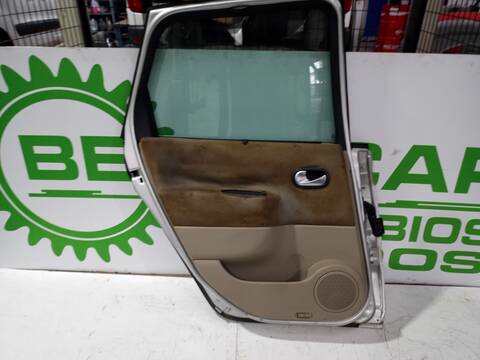 Foto 3ª: Puerta Trasera Izquierda Renault Scenic 1.9 DCI DIESEL 131CV 96KW [F9Q818] (2007)