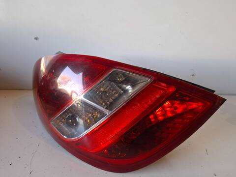 Piloto Trasero Izquierdo Hyundai i20 COMFORT 1.4 CRDI CAT 75CV
