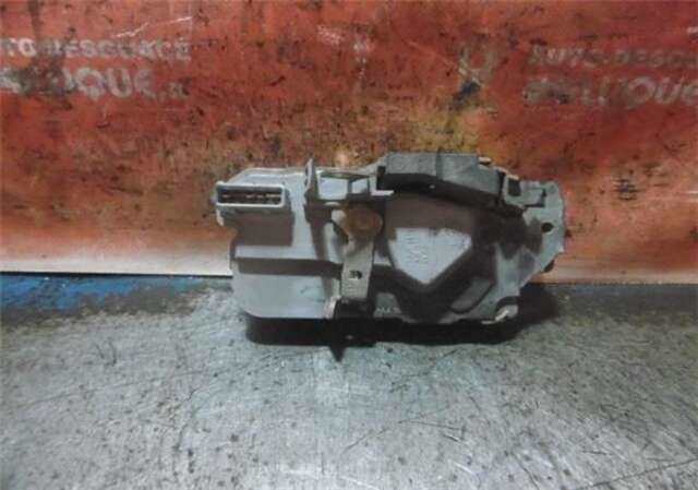 Cerradura Puerta Trasera Derecha Peugeot 206 1.4 16V