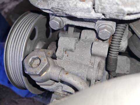 Foto 2ª: Bomba de Direccion Seat Exeo ERENCE BERLINA 120CV 88KW [CDHA] (2011)