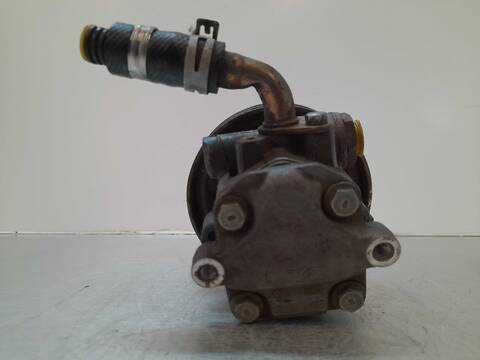 Foto 2ª: Bomba de Direccion Ford Fiesta AMBIENTE 68CV 50KW [F6JA] (2002)