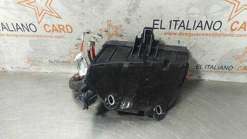 Foto 2ª: Caja Reles Fusibles Seat Leon STYLE 131CV 96KW [DACA] (2018)