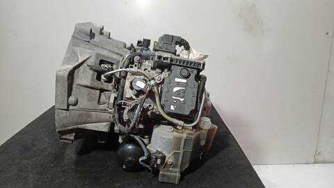 Foto 3ª: Caja Cambios Citroen C4 1.6 HDI PICASSO 109CV 80KW [9HY (DV6TED4),9HZ (DV6TED4)] (2007)