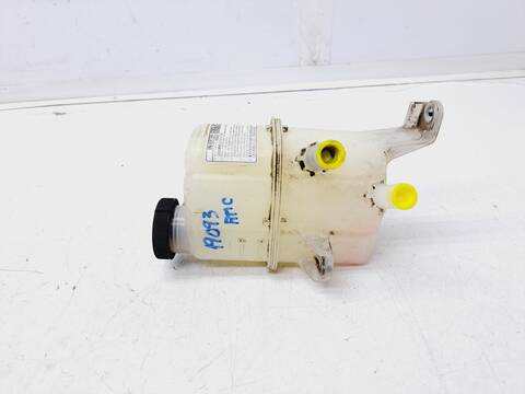 Deposito Liquido Direccion Toyota Prius ADVANCE 99CV 73KW