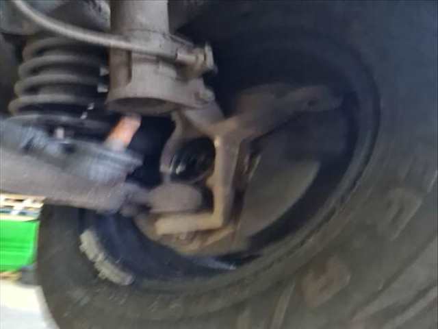 Mangueta Delantera Izquierda Suzuki Vitara 1.6 TECHO METALICO SUPERLUJO 80CV 59KW