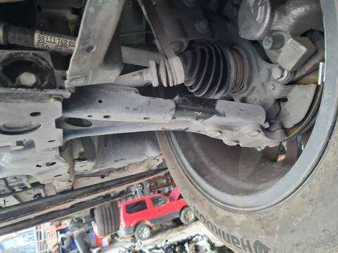 Foto 1ª: Brazo Suspension Delantero Izquierdo Peugeot 3008 1.5 BLUEHDI 130 131CV 96KW [YH01] (2020)