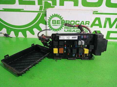 Foto 2ª: Caja Reles Fusibles Opel Zafira COSMO 120CV [Z19DT] (2005)