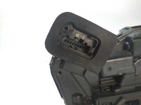 Cerradura Puerta Trasera Izquierda Seat Ibiza 1.0 TSI