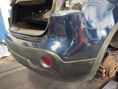 Foto 3ª: Paragolpes Trasero Nissan Qashqai 2.0 16V CAT 141CV 104KW [MR20DE] (2011)