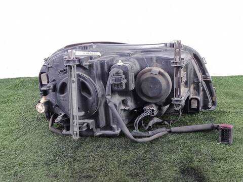Foto 2ª: Faro Izquierdo Volvo XC 90 2.4 DIESEL CAT 163CV 120KW [D5244T] (2003)