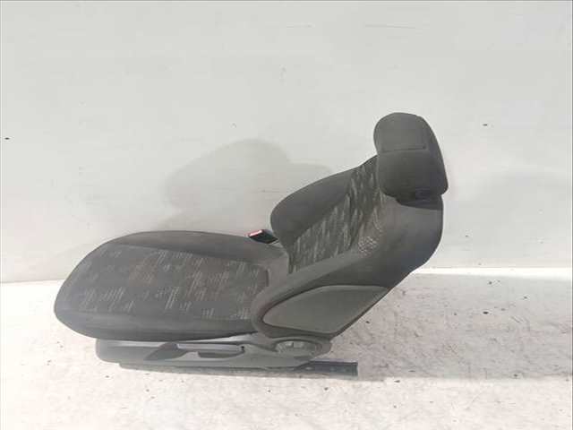 Foto 3ª: Asiento Delantero Izquierdo Opel Corsa 1.3 CDTI L08 L68) 75CV 55KW [A 13 DTC,Z 13 DTJ] (2014)