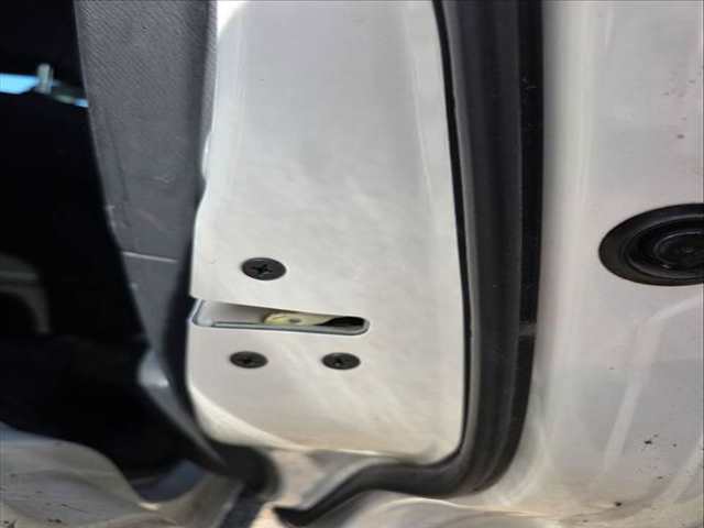 Cerradura Puerta Trasera Derecha Mazda 2 ZENITH BERLINA