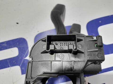 Foto 3ª: Mando Multifuncion Seat Exeo 2.0 TDI 143CV [CAGA] (2008)