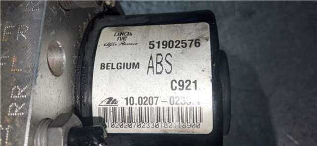 Foto 1ª: Abs Opel Combo 1.3 CARGO L1H1 2.2T [1.3 LTR. - 66 KW 16V CDTI] [263A2000]