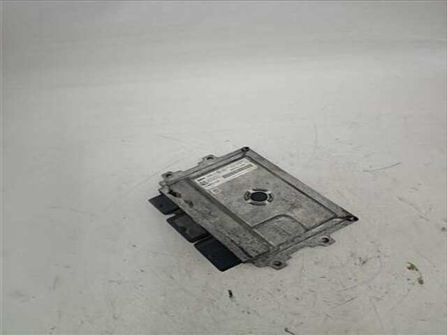 Foto 3ª: Centralita Motor ECU Peugeot 208 1.0 BUSINESS LINE [1.0 LTR. - 50 KW VTI] [ZM01]