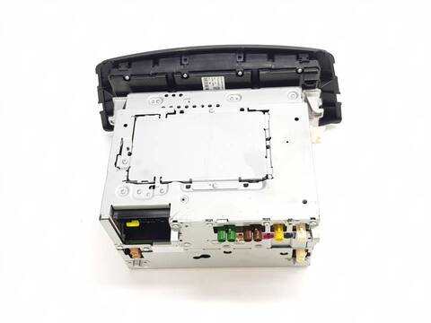 Foto 2ª: Sistema GPS Mercedes Clase ML 250 2.1 CDI 204CV 150KW AUT. 166.004) W166) OM651 (2011)