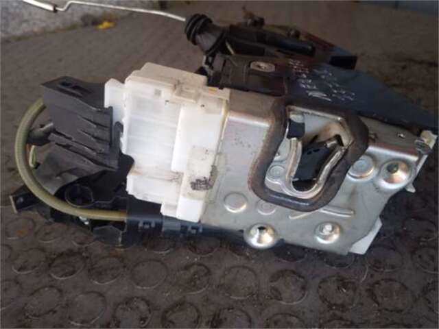 Foto 2ª: Cerradura Puerta Delantera Izquierda Mercedes Clase B 150 2.0 200 CDI (245.208) [2.0 LTR. - 103 KW CDI CAT] [OM 640.941]