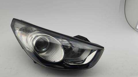 Foto 1ª: Faro Derecho Hyundai ix35 1.7 CRDI 116CV 85KW (2012)