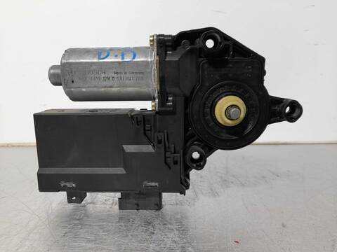 Foto 4ª: Elevalunas Eléctrico Delantero Izquierdo Peugeot 307 XT 109CV 80KW [NFU] (2001)