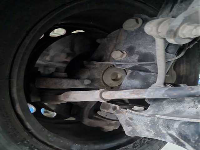 Mangueta Delantera Derecha Mercedes Sprinter 310/311/313/314/316 CDI 906.631/633/635/637) 114CV 84KW CAJA CERRADA