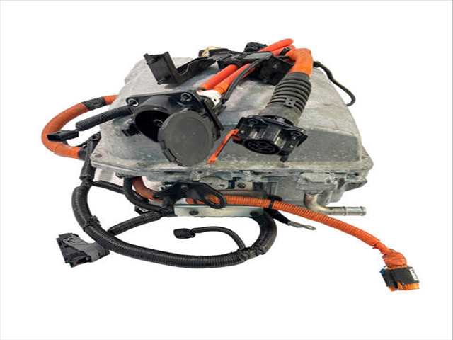 Foto 2ª: Alternador Nissan NV200 109CV 80KW [EM57] (2015)