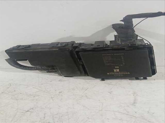 Foto 2ª: Caja Reles Fusibles Nissan Qashqai 1.5 DCI 116CV [K9K 872] (2013)