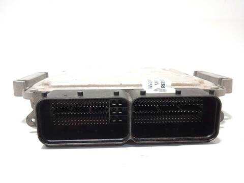 Foto 3ª: Centralita Motor ECU Jaguar XE 2.0 DIESEL CAT 180CV 132KW [AJ200] (2015)