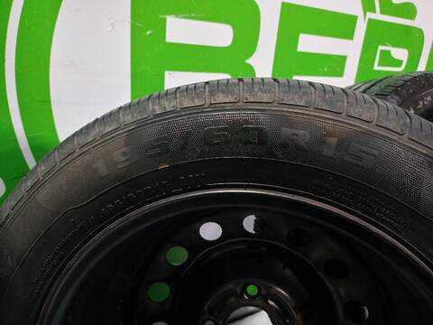 Foto 2ª: Juego LLantas Ford Focus TREND 101CV [FFDA] (1998)