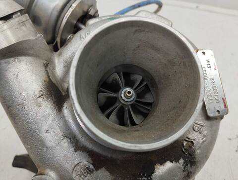 Foto 3ª: Turbocompresor Nissan X-Trail 140CV 103KW T30) [M9R] (2010)