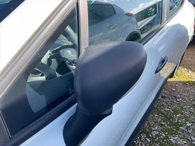 Foto 2ª: Retrovisor Izquierdo Renault Clio 1.1 GASOLINA 73cv [D4FD7] (2017)
